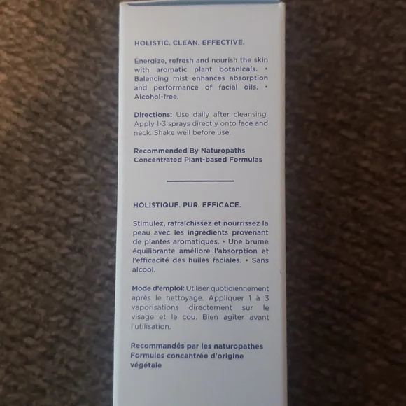 Invigorating + Balancing Toner - Picture 2 of 4
